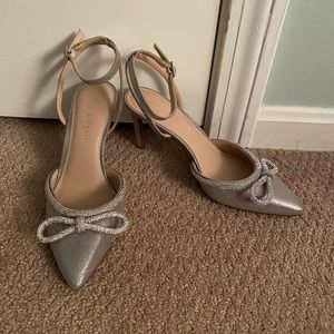 NWOT: Kelly & Katie Blaken Pump